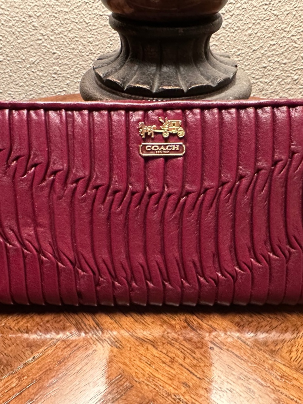 Coach 46481 Madison Gathered Leather Zip Around Accordion Wallet Bordeaux EUC